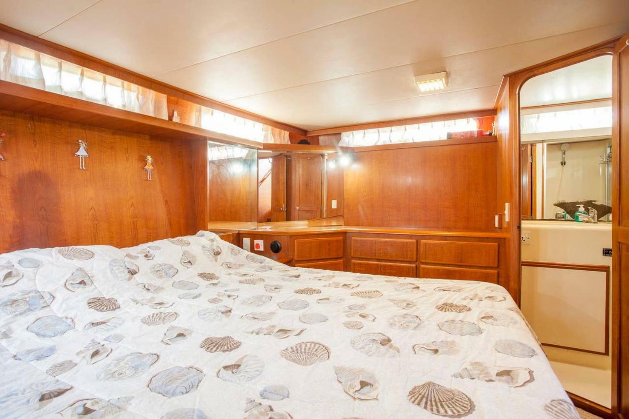 Bateau-hôtel Ocean Aquarius Valence